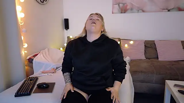 Jolina Juice online show from March 23, 8:24 pm