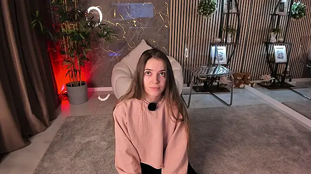 Velvet Spell online show from April 27, 3:15 am