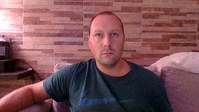 lustonfan online show from March 26, 11:49 am