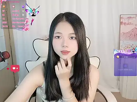 Snapshot of Noelle-2007 chatting on March 15, 8:42 am Noelle-2007 online show from March 15, 8:42 am