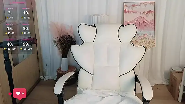 Snapshot of Noelle-2007 chatting on March 31, 2:28 pm Noelle-2007 online show from March 31, 2:28 pm