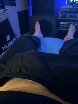 MatthewEmme2121 online show from March 15, 3:40 pm