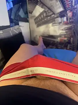 MatthewEmme2121 online show from April 22, 10:11 pm