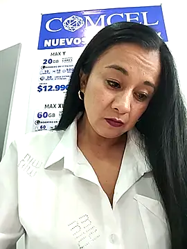 Snapshot of Luna--7 chatting on March 7, 12:46 pm Luna--7 online show from March 7, 12:46 pm