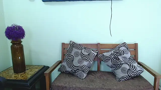 RichardWithe  online show from April 1, 1:41 pm