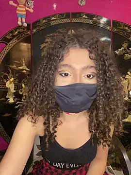 Snapshot of Ravennaaaaa chatting on March 21, 2:16 am Ravennaaaaa online show from March 21, 2:16 am