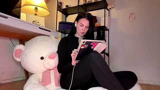 Snapshot of FloppingPrimary chatting on March 23, 11:31 pm FloppingPrimary online show from March 23, 11:31 pm