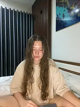 Snapshot of KristieKitty chatting on March 7, 8:17 pm KristieKitty online show from March 7, 8:17 pm