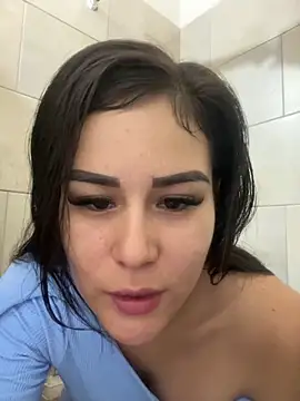 Snapshot of miakary chatting on March 9, 3:38 pm miakary online show from March 9, 3:38 pm