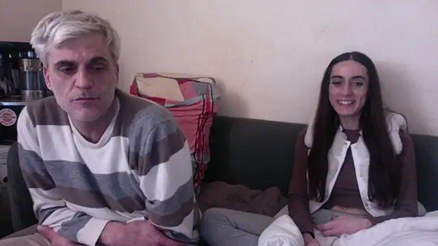 chiara-mario online show from March 25, 9:04 am