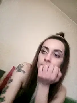 chiara-mario online show from May 10, 1:38 pm