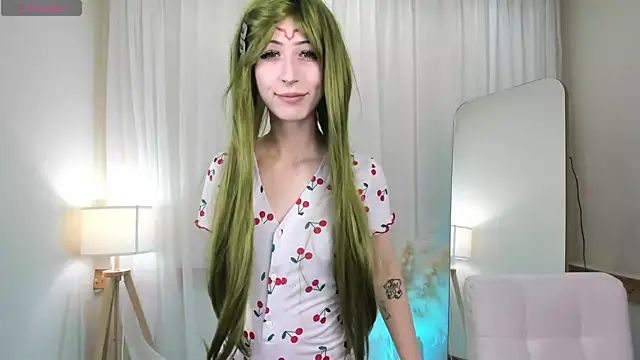 Snapshot of MutedMood_ chatting on March 15, 5:13 am MutedMood online show from March 15, 5:13 am