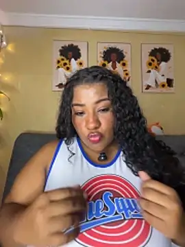 Snapshot of dana_falcoo25 chatting on April 3, 6:50 pm dana falcoo25 online show from April 3, 6:50 pm