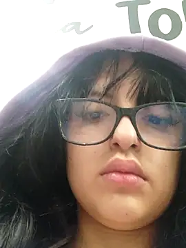 Jade rous online show from May 6, 11:37 am
