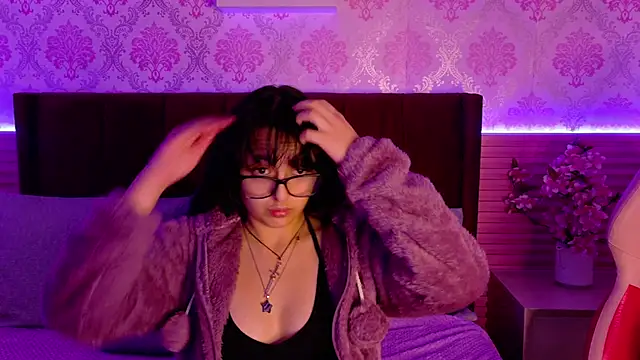 Jade rous online show from May 19, 11:49 am
