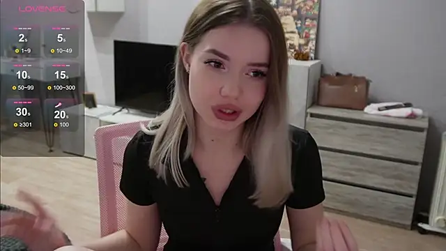 mayyymayyyy online show from March 17, 8:23 pm