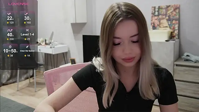 mayyymayyyy online show from March 22, 8:12 pm