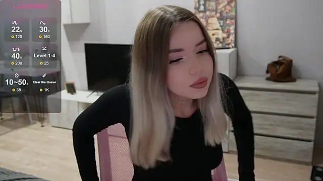 mayyymayyyy online show from March 31, 12:12 am