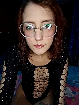 susanhottie1 online show from March 30, 1:28 am