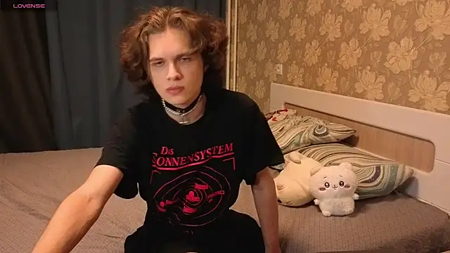 Snapshot of Kai_Sushi chatting on March 21, 10:02 pm Kai Sushi online show from March 21, 10:02 pm