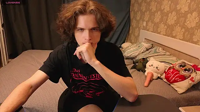 Snapshot of Kai_Sushi chatting on March 25, 9:10 pm Kai Sushi online show from March 25, 9:10 pm