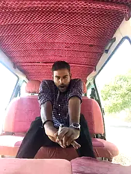 Snapshot of akshat234556 chatting on March 24, 7:02 am akshat234556 online show from March 24, 7:02 am