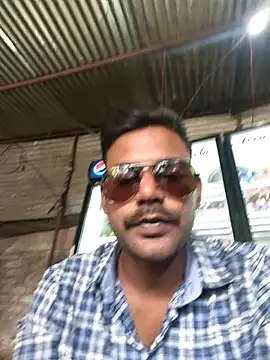 Snapshot of akshat234556 chatting on March 27, 9:53 am akshat234556 online show from March 27, 9:53 am