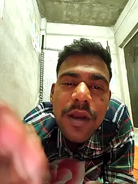 Snapshot of akshat234556 chatting on March 28, 4:39 pm akshat234556 online show from March 28, 4:39 pm