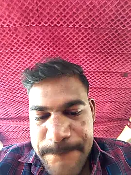 Snapshot of akshat234556 chatting on April 1, 6:47 am akshat234556 online show from April 1, 6:47 am