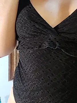 Snapshot of Rouswish chatting on March 14, 11:59 am Rouswish online show from March 14, 11:59 am