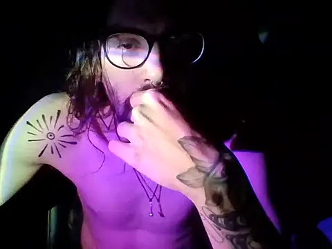 Snapshot of psycrema chatting on March 14, 9:53 pm psycrema online show from March 14, 9:53 pm