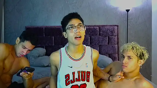 Wild Squad online show from April 30, 6:58 pm