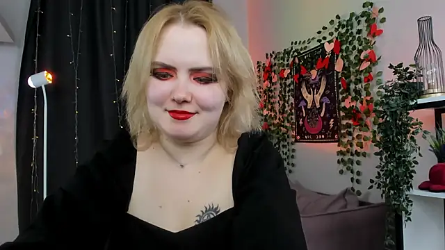 Snapshot of Fiona_Rider chatting on March 16, 10:03 pm Fiona Rider online show from March 16, 10:03 pm