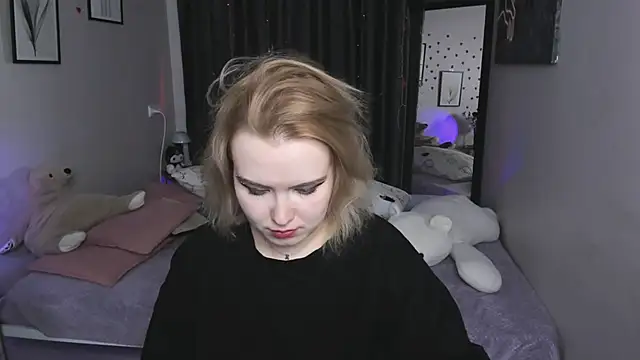 Snapshot of Fiona_Rider chatting on March 25, 9:54 pm Fiona Rider online show from March 25, 9:54 pm