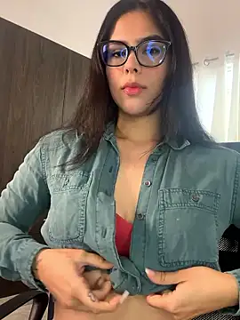 Snapshot of Cristal_Williams chatting on March 12, 12:11 pm Cristal Williams online show from March 12, 12:11 pm