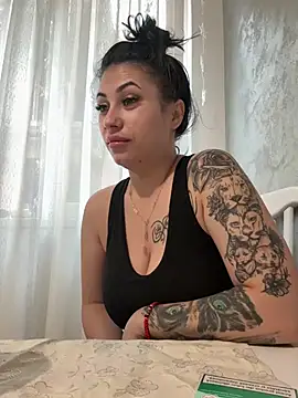 LunaSerenaX online show from March 31, 7:31 am