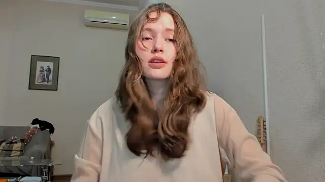 Snapshot of MaryannSofts chatting on March 12, 3:51 pm MaryannSofts online show from March 12, 3:51 pm