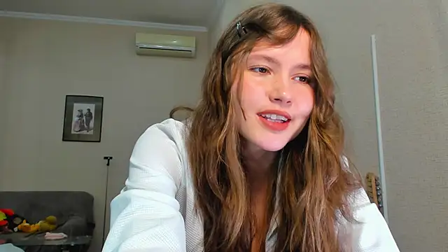 MaryannSofts online show from May 14, 1:29 pm