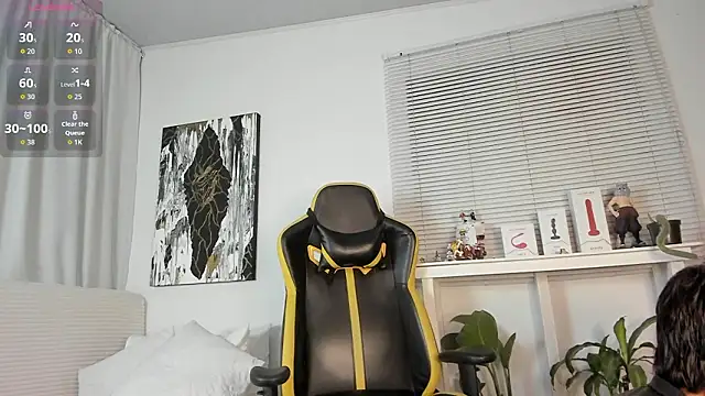 Snapshot of Sett_art chatting on March 18, 12:03 am Sett art online show from March 18, 12:03 am