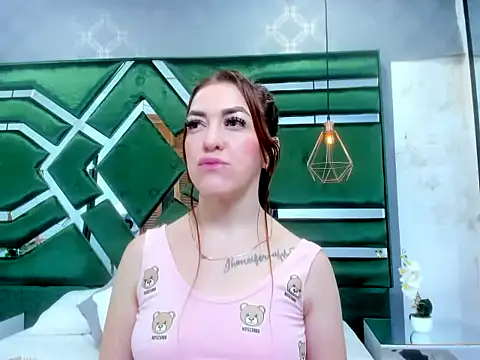 Snapshot of Candy_Stormi chatting on March 25, 11:16 am Candy Stormi online show from March 25, 11:16 am