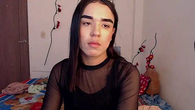 Candyy doll   online show from May 5, 3:36 am