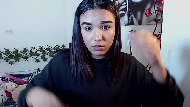 Candyy doll   online show from May 12, 5:04 am