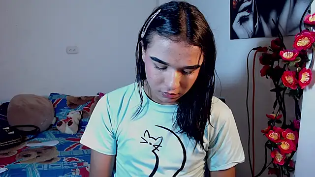 Candyy doll   online show from May 14, 5:14 am