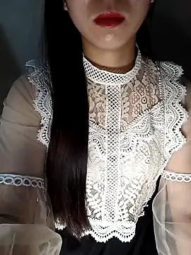 Fiona 2026 online show from May 8, 9:31 pm