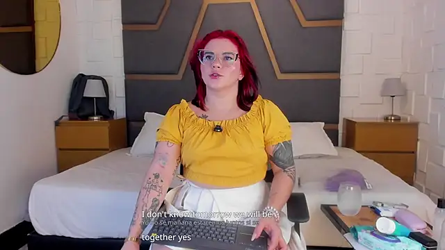 juana valkiria online show from May 7, 3:34 am