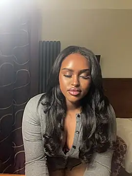 Snapshot of Realriyaaa chatting on March 22, 7:50 pm Realriyaaa online show from March 22, 7:50 pm