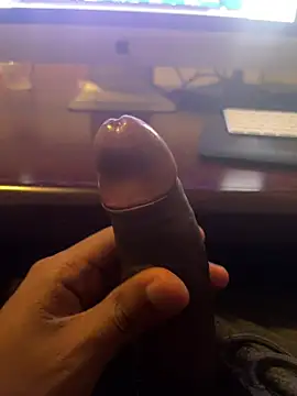 Snapshot of sexcboi69 chatting on March 6, 6:32 am sexcboi69 online show from March 6, 6:32 am