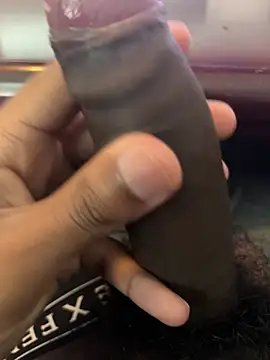 Snapshot of sexcboi69 chatting on March 6, 7:10 pm sexcboi69 online show from March 6, 7:10 pm