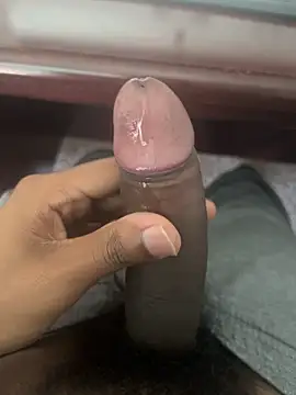 Snapshot of sexcboi69 chatting on March 26, 7:52 pm sexcboi69 online show from March 26, 7:52 pm