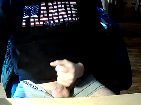 YoUnGbOy2018 online show from March 11, 11:05 am